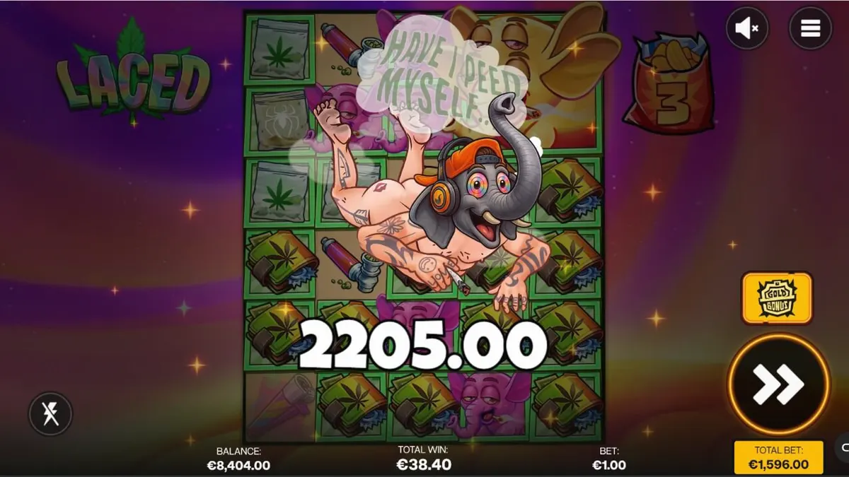 Interface do jogo Laced em um smartphone mostrando o grid de símbolos e o personagem The Dude.